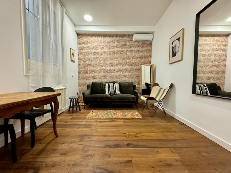 Appartement Cozy Beautiful Flat City Center à Madrid Extérieur photo